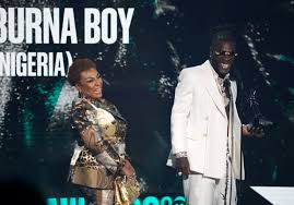 Thank you momma for putting it in me to even want to be a female rapper. Nngxfwszkbdvxm