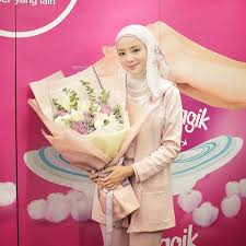 Mira Filzah Mfmirafilzah Am Not Feeling Very Well Today But Thank You So Much Everyone For Coming Maaf Kalau Ada Kekurangan Not Mira Instagram Very Well