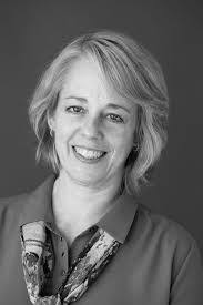 Heidi Whalen's Instagram, Twitter & Facebook