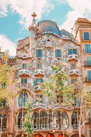 Gaudí embodies this structure with the legend of st. Casa Batllo Spain Play Jigsaw Puzzle For Free At Puzzle Factory