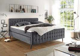 Denn sehr oft und besonders beim skandinavischen boxspringbett, liegt der sogenannte topper, eine dünne matratzenauflage, auf der matratze. Edles Boxspringbett In Anthrazit Online Kaufen