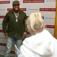50 Cent At Fine Wine And Good Spirits In Whitehall Rapper 50 Cent 50 Cent Rapper