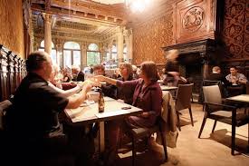 A status that was only for attackers and goalkeepers until that time. Het Smaaksalon De Standaard Mobile