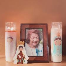 With deep sadness, I share that our mom, Dora Caraballo Díaz, a wonderful  mother and an amazing woman, passed away