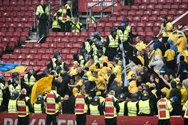 Det fremgår af retsbogen fra det grundlovsforhør, der blev afholdt lørdag ved retten i glostrup. Worst Fan Violence Since 2000 After Danish Cup Final The Local