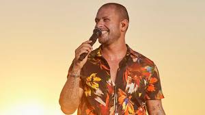 Mente de carioca no corpo de uma curitibana Diogo Nogueira Estreia O Show Samba De Verao No Vivo Rio Pin Up Online Casino Brazil