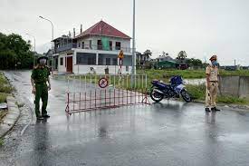 Các trường hợp f1 đã được lực lượng chức năng đưa đi cách ly tập trung và lấy mẫu xét nghiệm. Phat Hiá»‡n 2 Ca Máº¯c Covid 19 Ha TÄ©nh Phong Tá»a 15 Ä'iá»ƒm Tin Tá»©c Má»›i Nháº¥t 24h Ä'á»c Bao Lao Ä'á»™ng Online Laodong Vn
