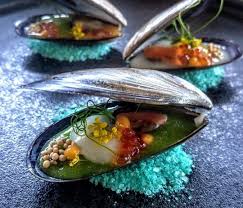 Pin By Alena On Plating Techniques In 2020 Pretty Food Food Presentation Food Plating
