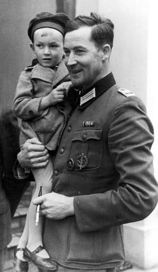 German from "The Pianist" Recognized as Righteous Among the Nations