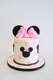 minnie mouse cake by cake bash studio bakery lake balboa ca cake creations cake cupcake cakes
