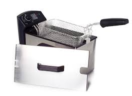 Le Nettoyage D Une Friteuse N Est Pas Chose Facile Voici Quelques Astuces Ecologiques Et Economiques Nettoyer Friteuse Comment Nettoyer Une Friteuse Friteuse