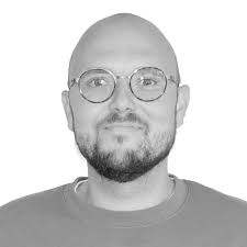 Meet the employees of System TM.