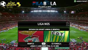 Pin Di Pertandingan Bola