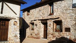 Alojamiento cerca de león para hacer turismo rural en los ancares leoneses (bierzo). Alojamiento En El Bierzo