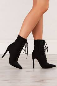 En raquel perez shoes podrás encontrar botines para mujer con tacón bajo, medio y alto y botines de mujer con el tacón cuadrado, ancho, grueso y plano. 320 Ideas De Botines Lindos Zapatos Mujer Zapatos De Tacones Zapatos Botines