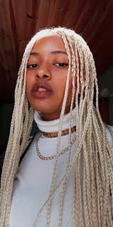 Mariah Barber (mariahvbarber)