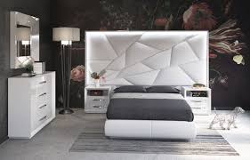 Options start from traditional, vintage to modern styles are for sure in. Made In Spain Leather Contemporary High End Furniture With Float Frame New Orleans Louisiana Esf Franco Spain Majesty Carmen