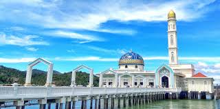 Negeri perak atau juga dikenali sebagai perak darul ridzuan merupakan salah satu daripada 13 buah negeri yang membentuk persekutuan tanah melayu (sekarang malaysia). The Best Attractions In Lumut Destimap Destinations On Map