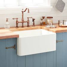 If you're looking for top quality sink products (double or single bowl). 24 Reinhard Fireclay Farmhouse Sink White