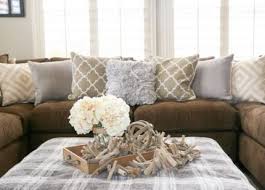 Best Farmhouse Living Room Brown Couch Decor 28 Ideas Living Room Decor Brown Couch Brown Living Room Decor Brown Couch Decor