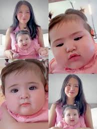 Hagia dan Mama jedar.. Pipinya noni jia sampai tumpah2 🥰😘