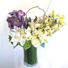 I was picky with the colors i wanted, and she worked with me to get the exact color palate i i would gladly send any friend needing a wedding florist to stephanie at flowers on broadway! Ezai Floral Design