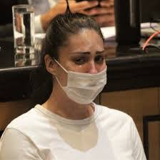 Monique Medeiros's Instagram, Twitter & Facebook