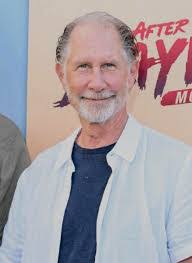 Frank Plut's Instagram, Twitter & Facebook