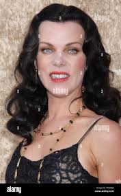 Deborah Mazur's Instagram, Twitter & Facebook