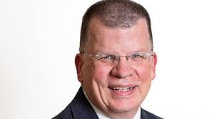 ECU chancellor Dan Gerlach resigns nearly a month after Greenville bar  photos surfaced