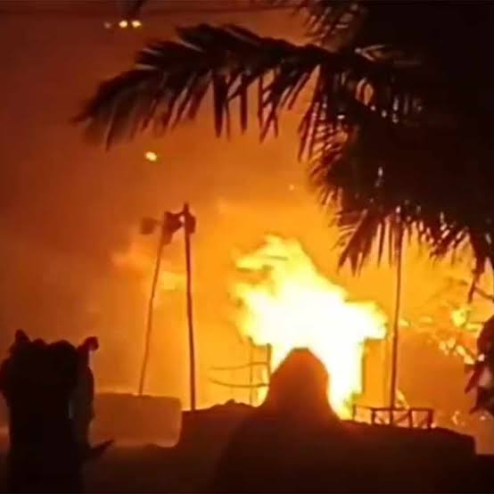 Fire Break | One person was burnt to death in a fire in Chitpur area - Anandabazar