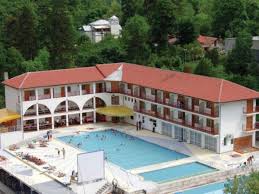 Garii nr.72 baile herculane, pensiunea carlos este destinatia perfecta pentru relaxarea si confortul dumneavoastra. Cazare Baile Herculane 21 Oferte De Cazare Romania Turistica Ro