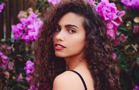 How to curl short hair. The Curly Girl Method The Transition Period Create Your Own Reality