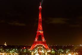Illumination En Rouge De La Tour Eiffel A L Occasion Du Nouvel An Chinois C Arnaud Terrier Mairie De Paris Paris Travel Eiffel Tower Beautiful Paris