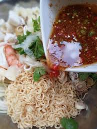 Pada kesempatan kali ini saya akan membahas cara membuat kue talam. Perut Berkeroncong Jom Cuba Buat Kerabu Maggi Danok Layan Seh