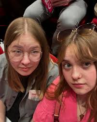 mia dempsey (@prettymuchmia) • Instagram photos and videos