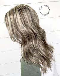 Blonde And Brown Contrast Chunky Highlights Chunky Lowlights For Dimension Blonde Foils Brown Hair Trends Chunky Highlights