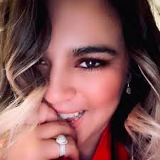 Inmensamente agradecida con Univision por la oportunidad de compartir sobre  la inteligencia emocional con nuestra comunidad. 🩷