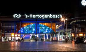 City lofts den bosch city center. Man Valt Reizigers Lastig En Laat Geslachtsdeel Zien Aan Agenten Bij Station Den Bosch S Hertogenbosch Bd Nl