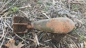 Our top places to metal detect. Treasure Hunter S Metal Detector Finds Old Bomb In Tennessee Charlotte Observer