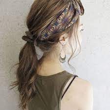 ロングヘアのアレンジ特集 バリエーション豊富な簡単アレンジでおしゃれを楽しもう folk エスニックヘアスタイル ロングヘア ターバン ヘアアレンジ