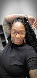 Latasha Oliver's Instagram, Twitter & Facebook