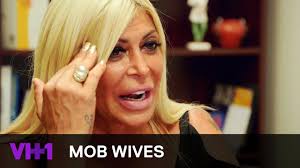 Mob Wives | Big Ang Learns That She Has Lung Cancer | VH1 - YouTube