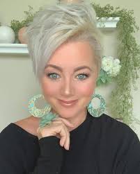 Maybe you would like to learn more about one of these? 40 Best Short Haircuts For Round And Chubby Faces 2021 Updated Tattooed Martha