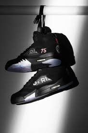 Nike jordan react havoc psg (mens size 11) shoes cj6999 100 paris saint germaintop rated seller. Paris Saint Germain X Nike Air Jordan V How To Buy Today