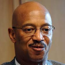 Capital High principal retires