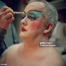 2.229 foto e immagini ad alta risoluzione di Better With You