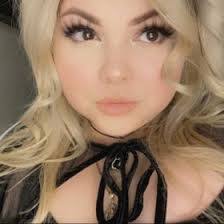 Areli Ayala's Instagram, Twitter & Facebook