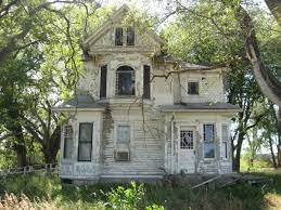 How Old Is My House Abandoned Mansions Old Farm Houses Abandoned Houses