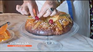 Recette La Couronne Provencale De Jeanne Les Carnets De Julie La G Recette Les Carnets De Julie Gateaux Et Desserts